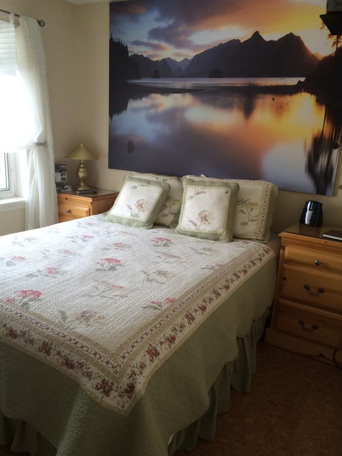 Vangorda Place B&B Whitehorse Buitenkant foto